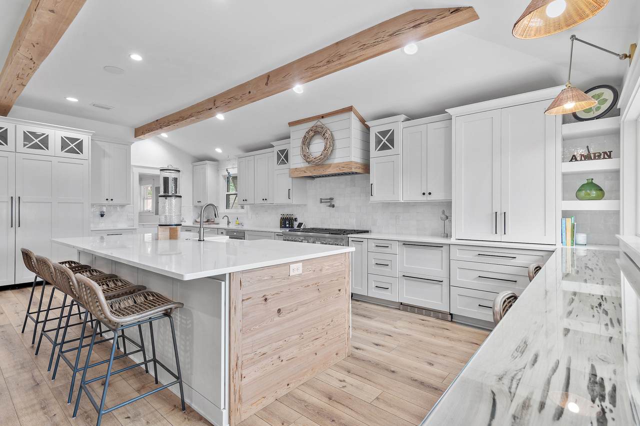 772 Bay Grove Road - Photo 1