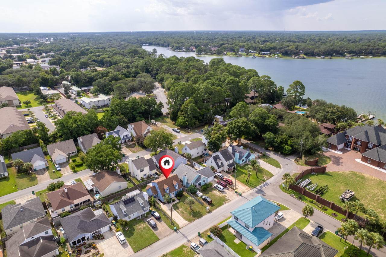 150 Beach Drive - Photo 1