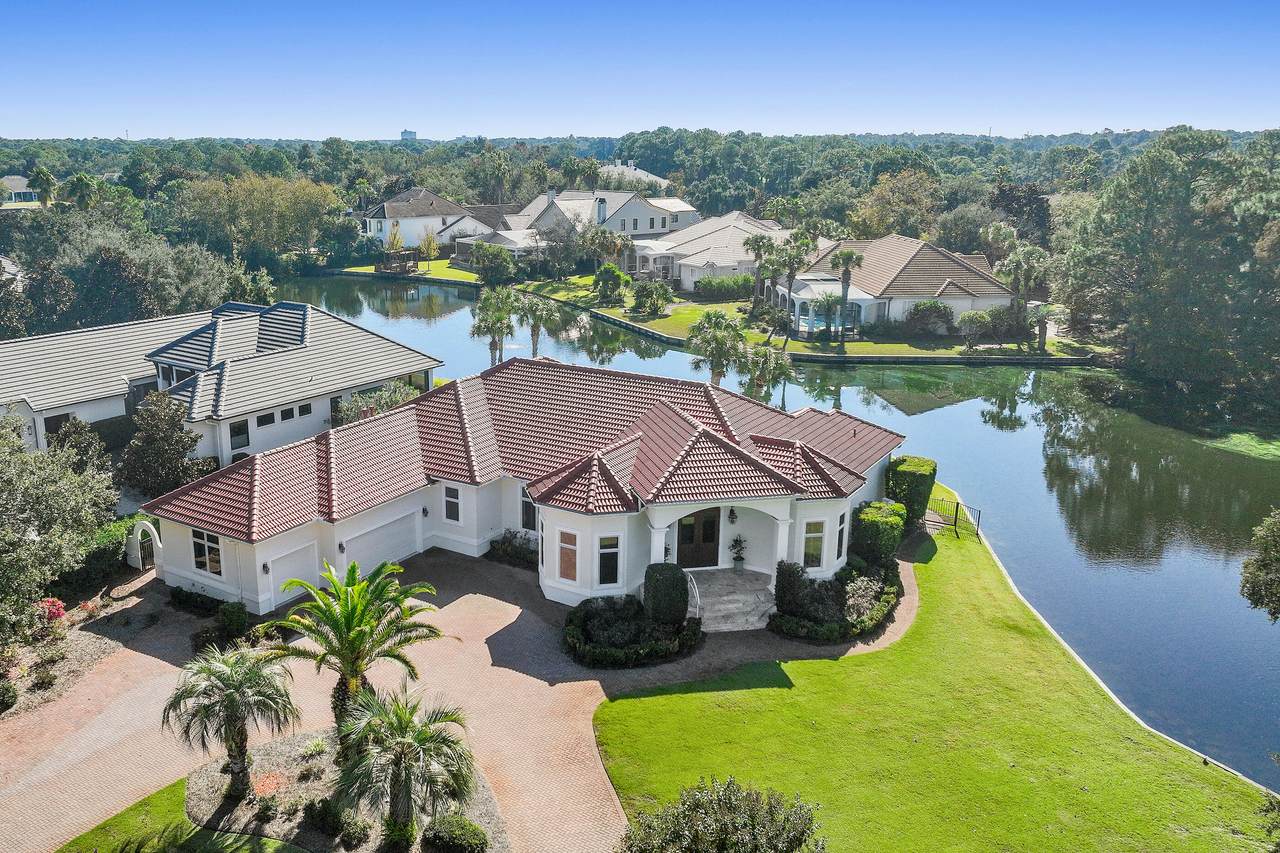 459 Captains Circle - Photo 1