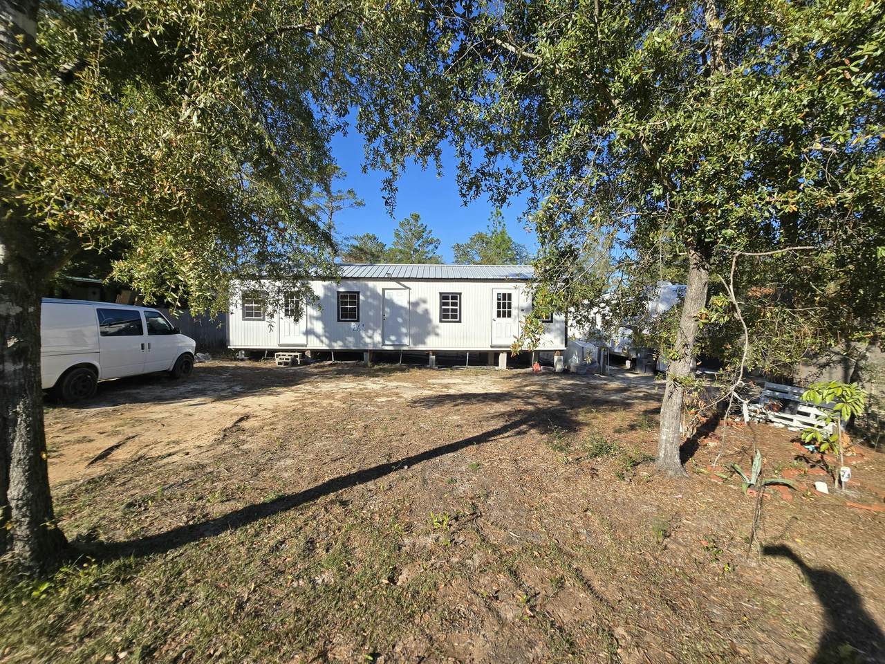 261 Jonquil Avenue - Photo 1