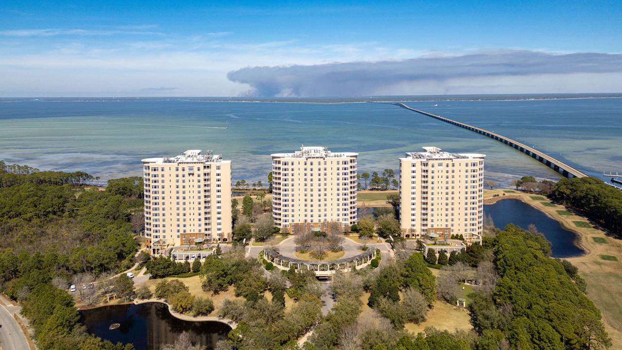 408 Kelly Plantation Drive - Photo 1