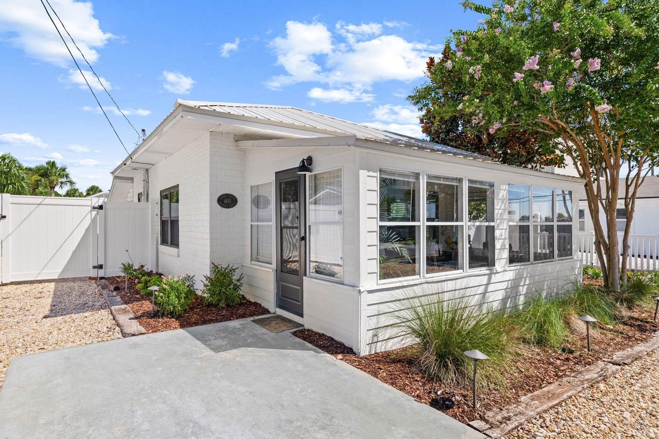 https://bt-photos.global.ssl.fastly.net/emerald/1280_boomver_3_997751-2.jpg