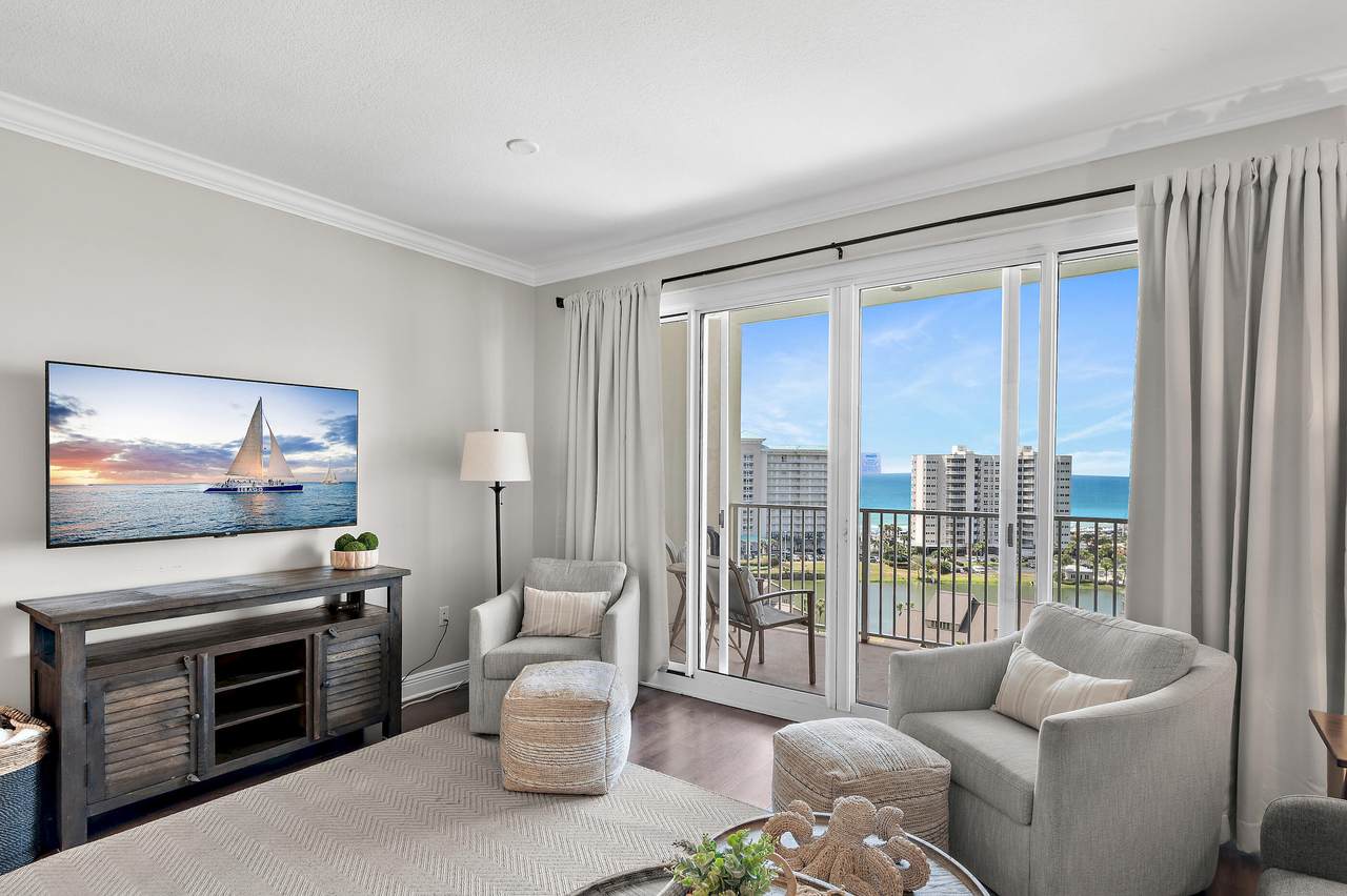 122 Seascape Boulevard - Photo 1