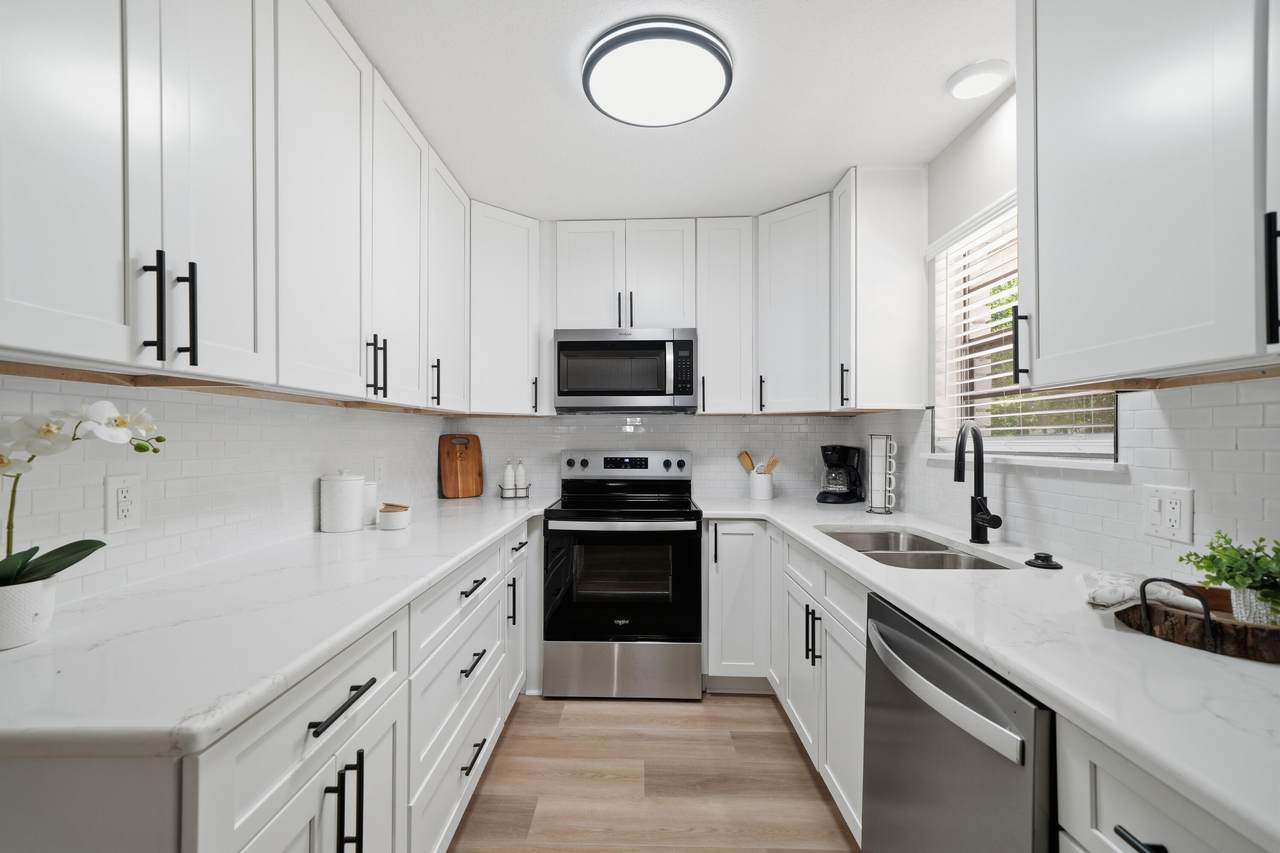 1309 Sunshine Drive - Photo 1