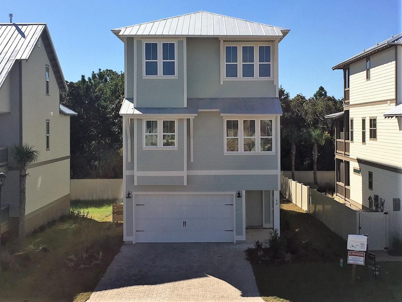 62 Grande Pointe Drive S - Photo 1