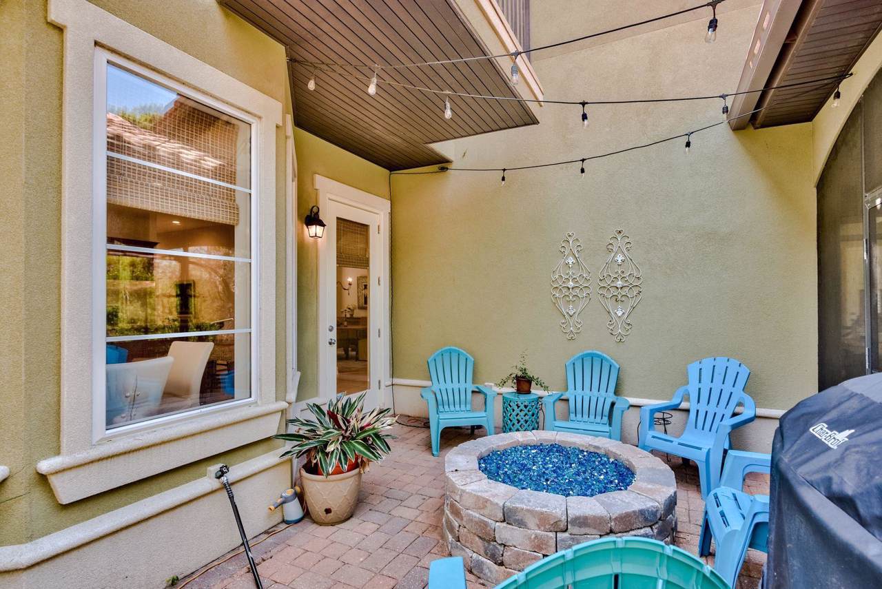 413 Sea Winds Drive - Photo 1