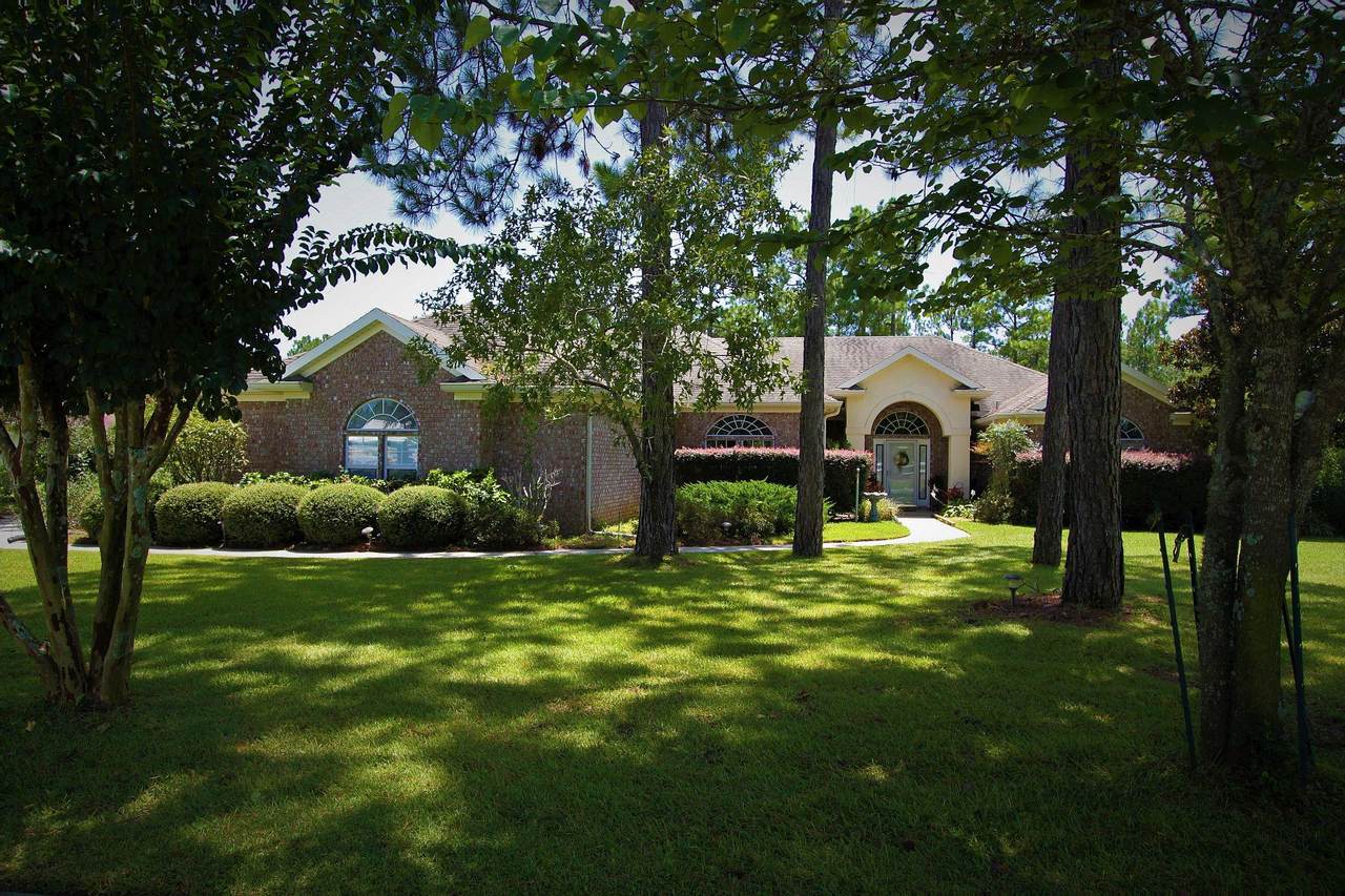 50 Club House Drive - Photo 1
