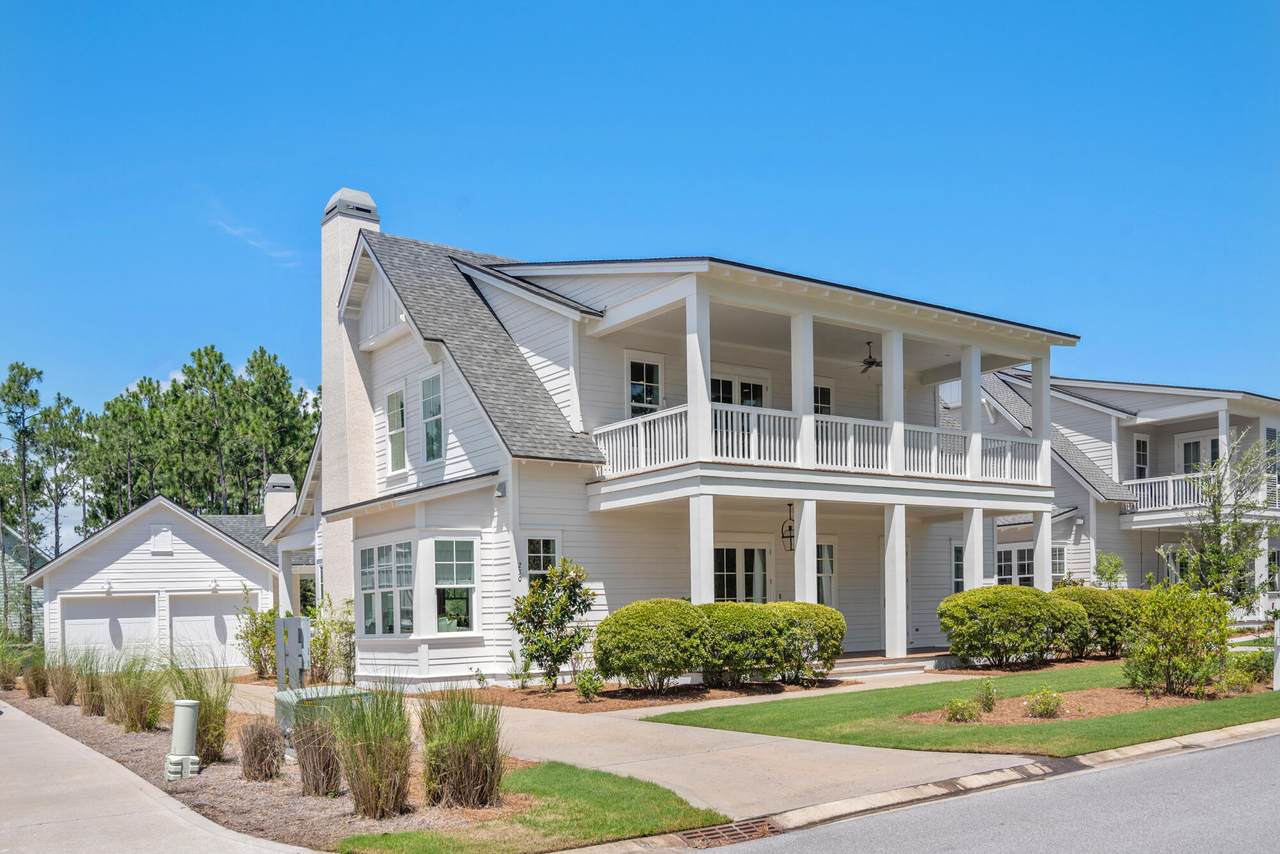 230 Splash Drive - Photo 1