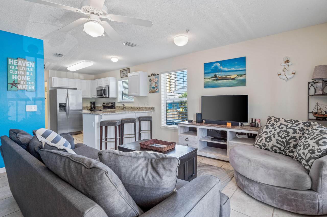 8436 Gulf Boulevard - Photo 1