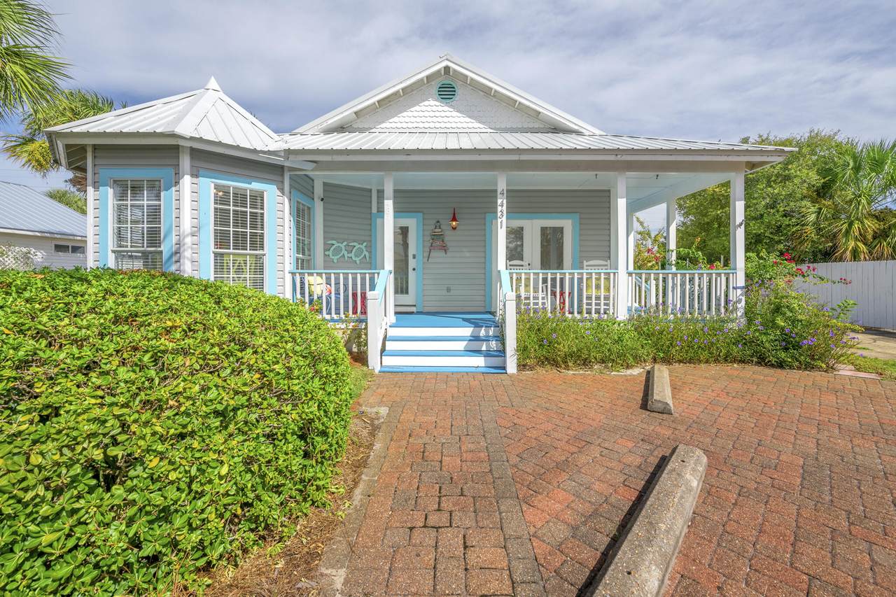 4431 Luke Avenue - Photo 1