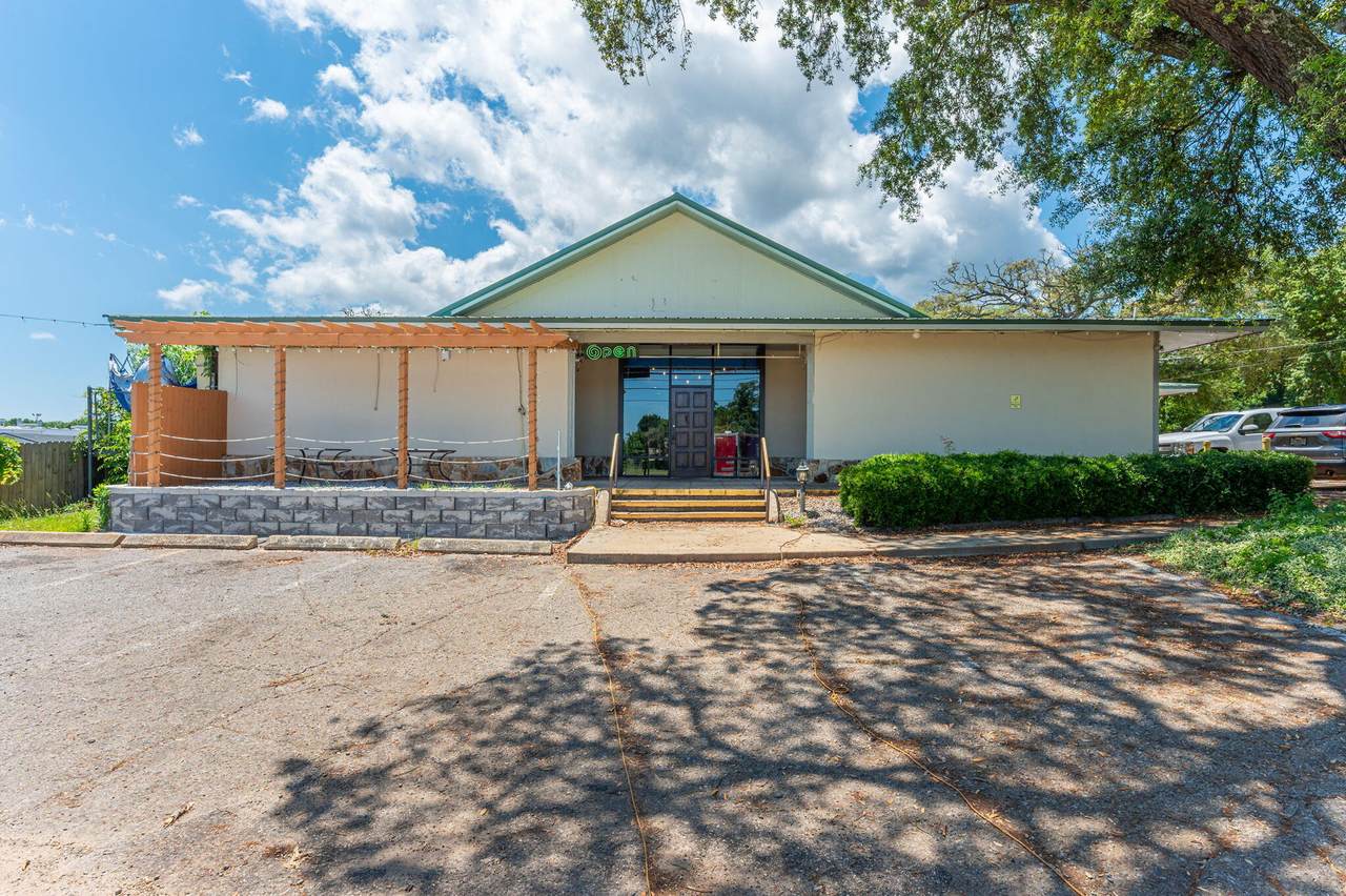 131 New Warrington Road - Photo 1