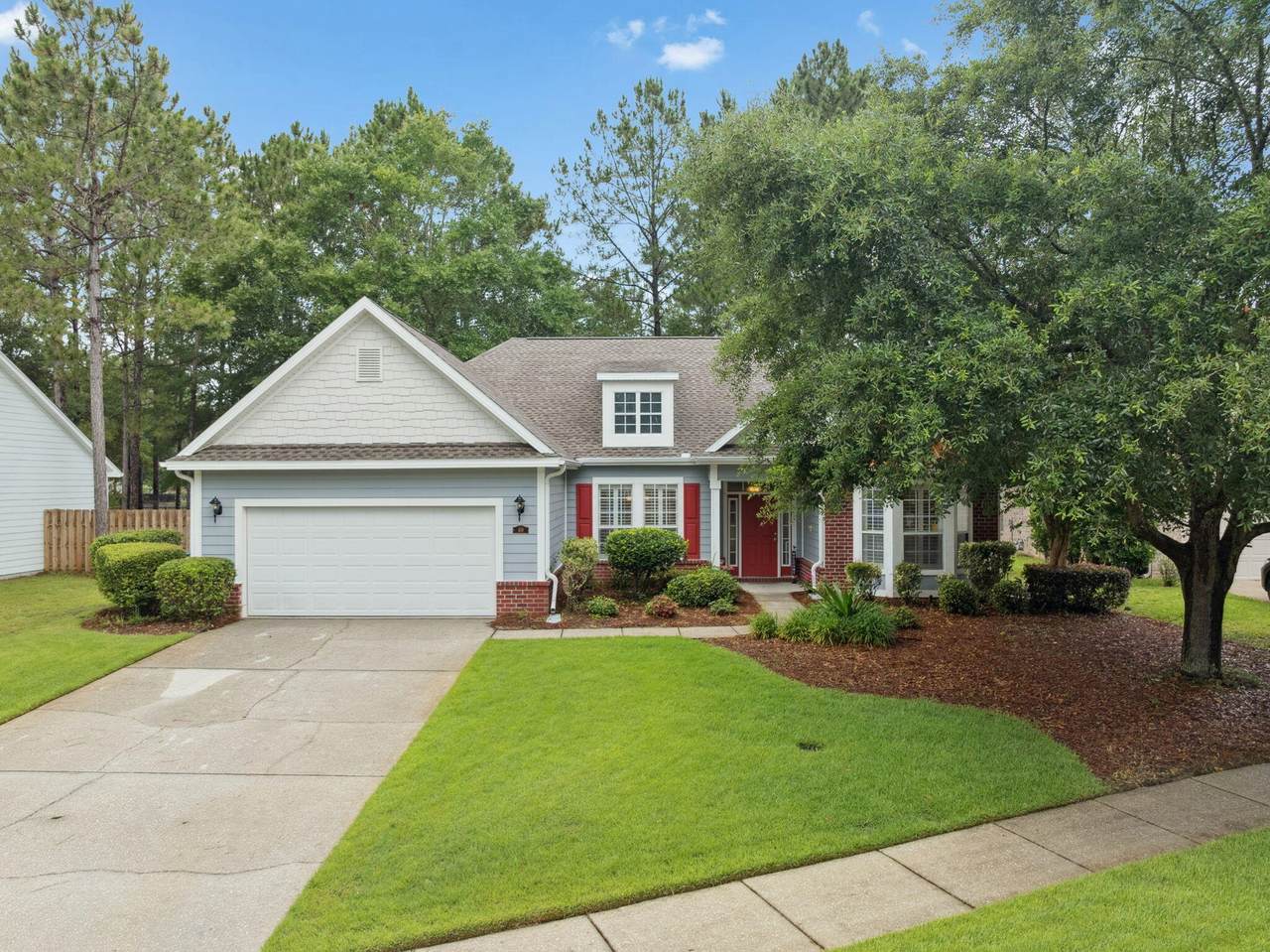 419 Symphony Way - Photo 1