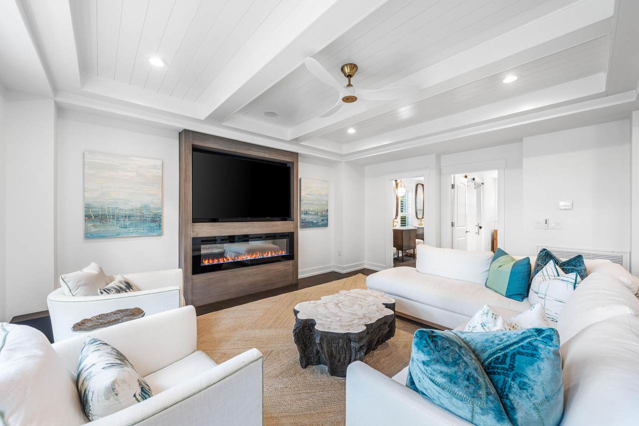 105 Trae Lane - Photo 1