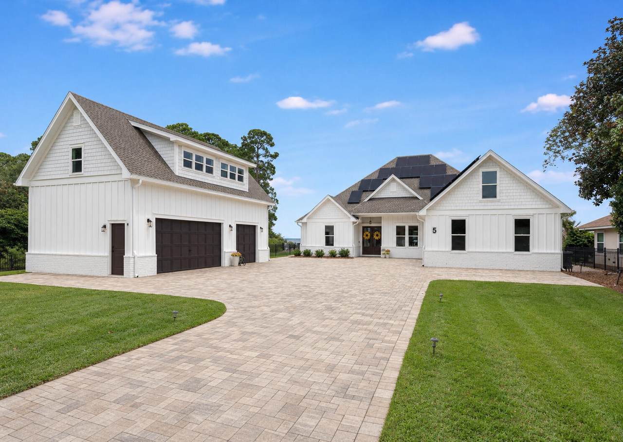 5 Bayshore Drive - Photo 1