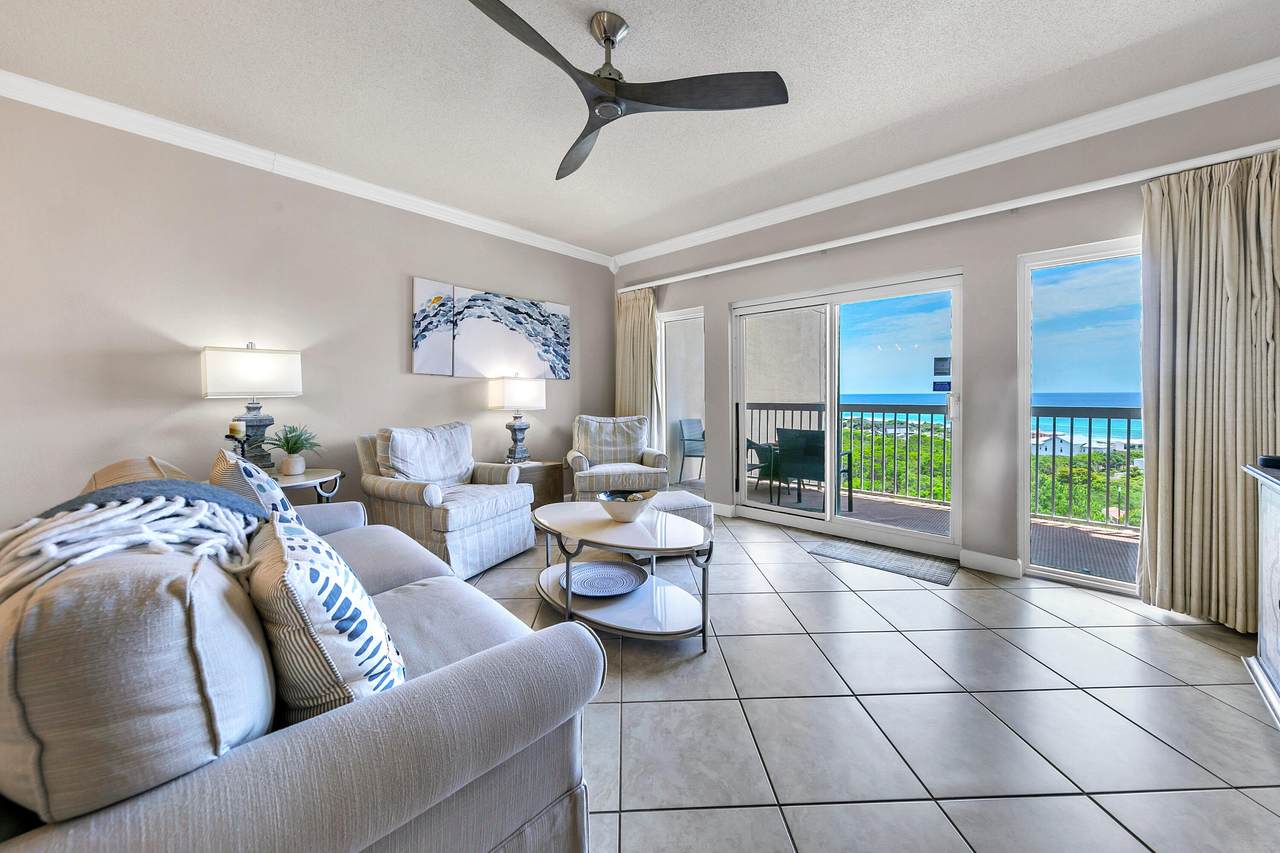 515 Tops'l Beach  Summit #913 Boulevard - Photo 1