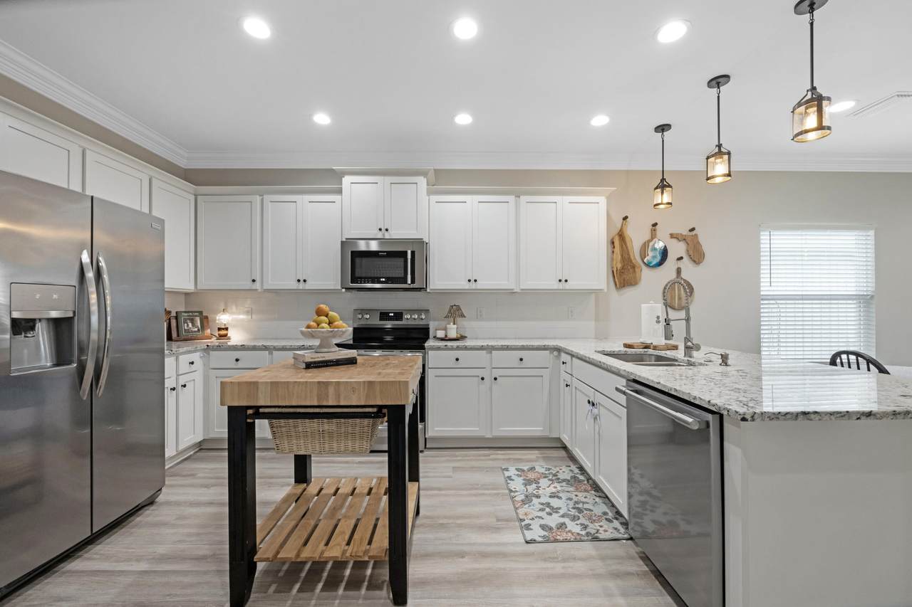 61A 9th Avenue - Photo 1