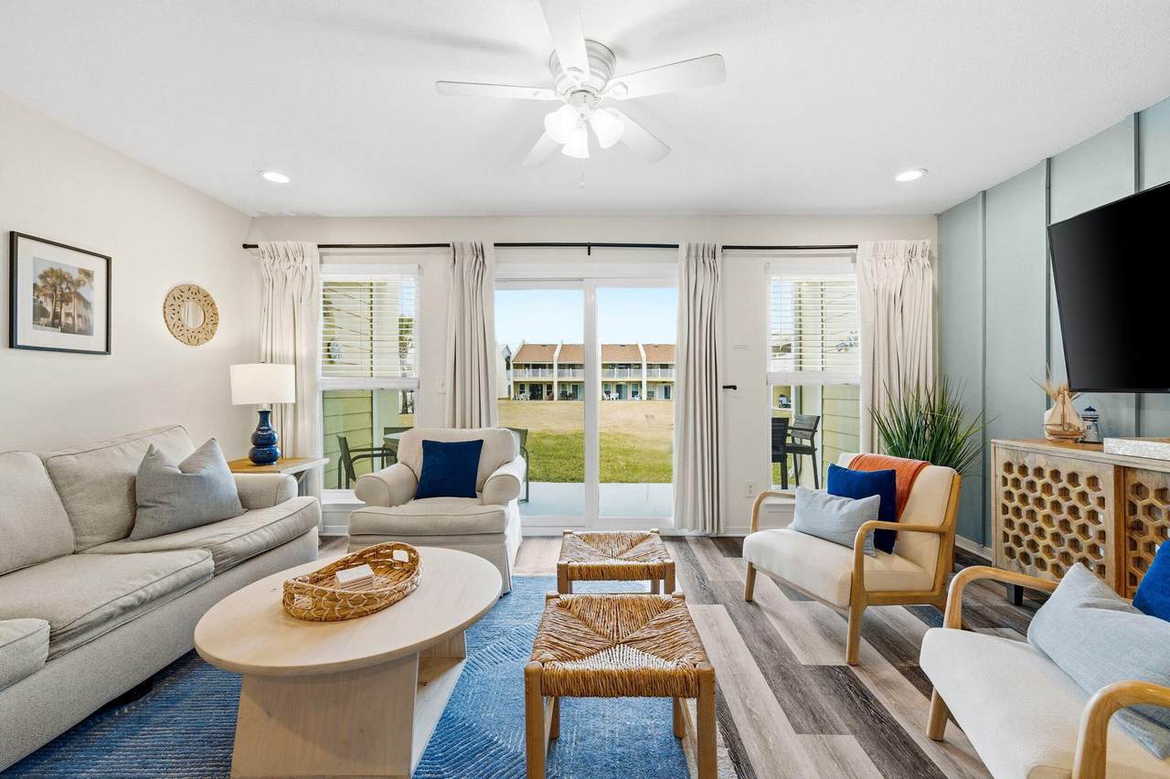 1630 Scenic Gulf - Photo 1