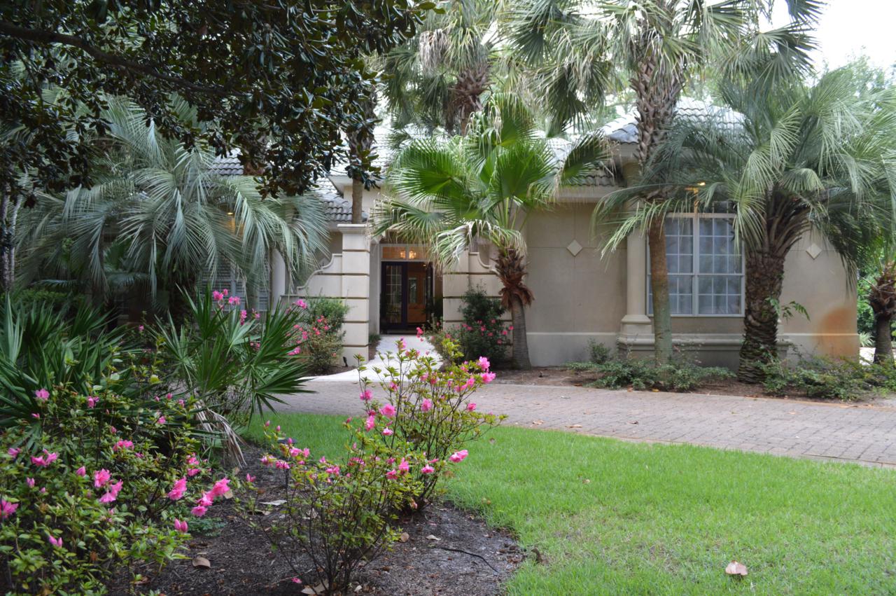 3035 The Oaks - Photo 1