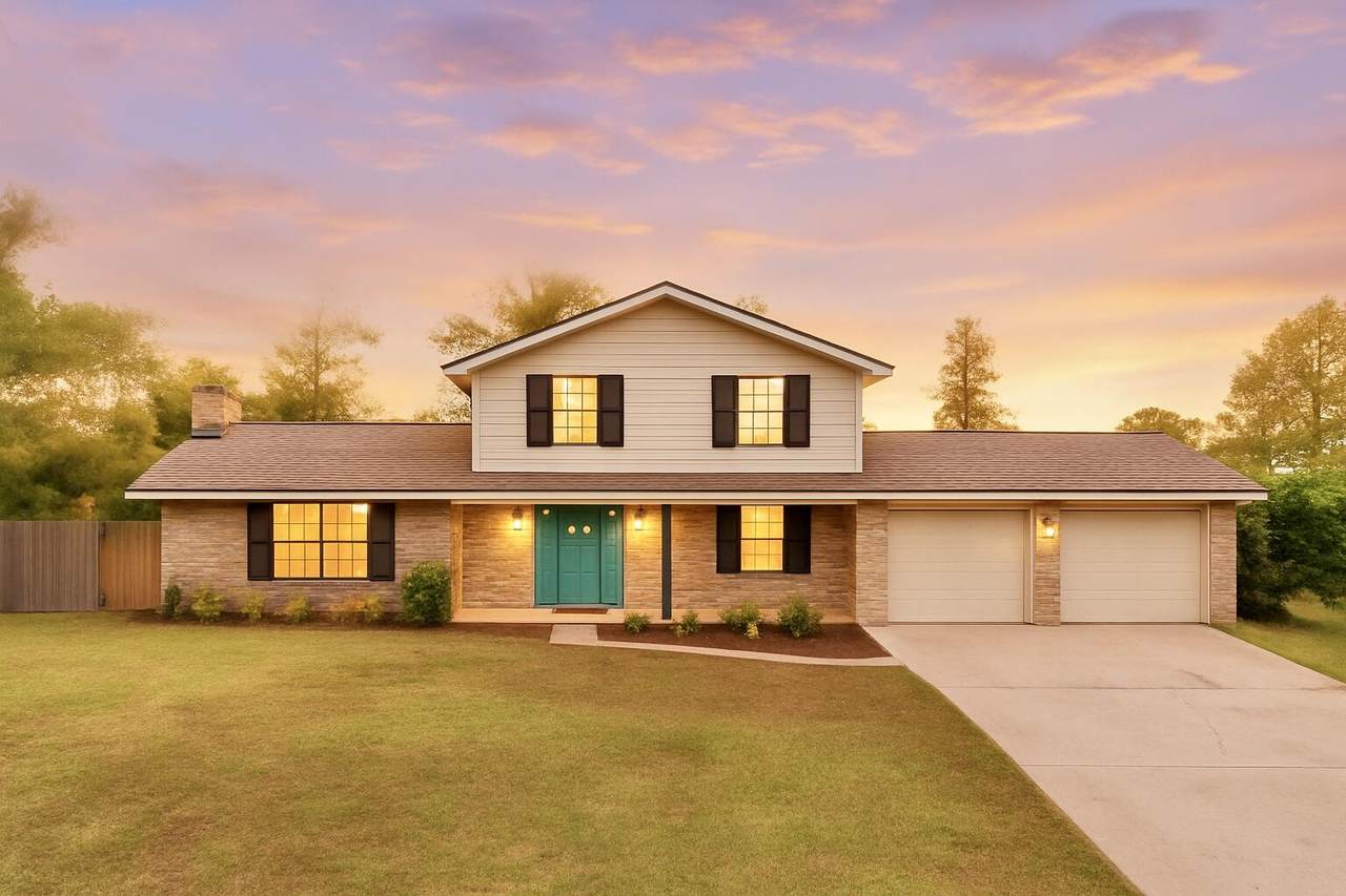 7439 Oak Ridge Drive - Photo 1