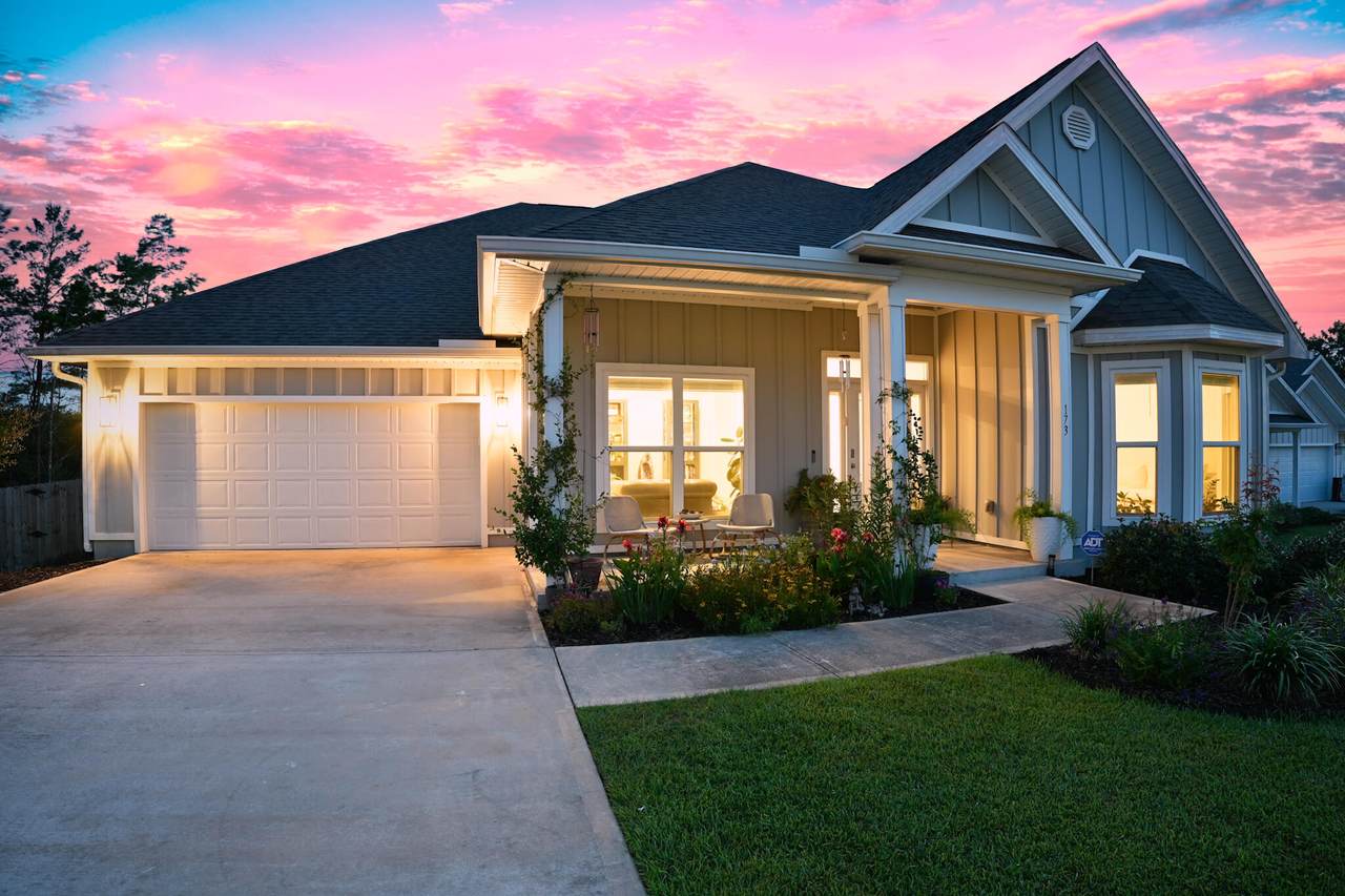 173 Hammock Oaks Boulevard - Photo 1