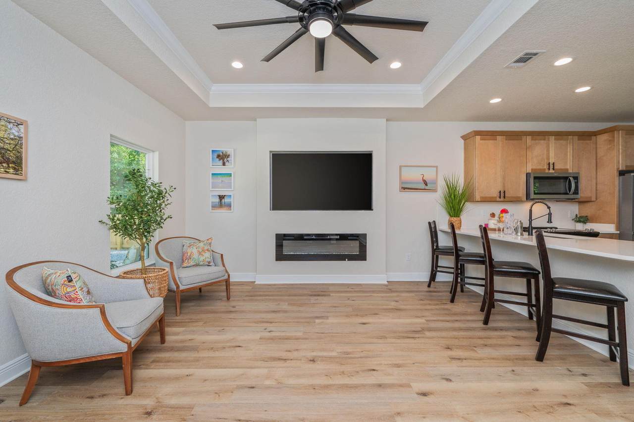 695 Bowers Avenue - Photo 1