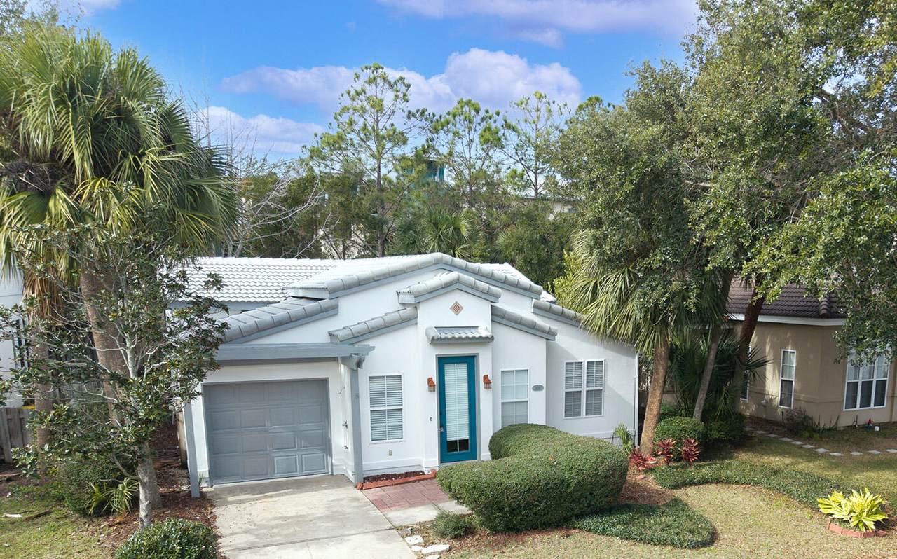 108 Mantero Way - Photo 1
