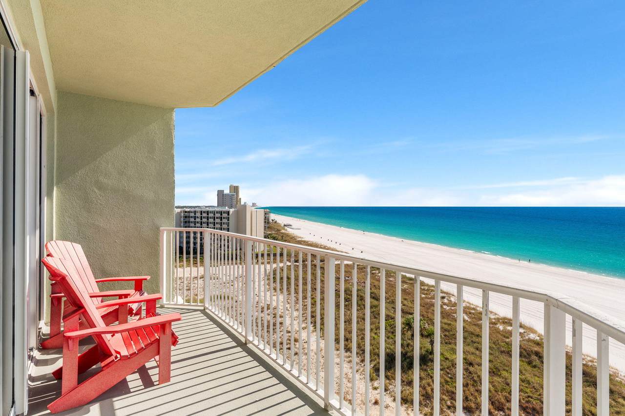 9450 Thomas Drive - Photo 1