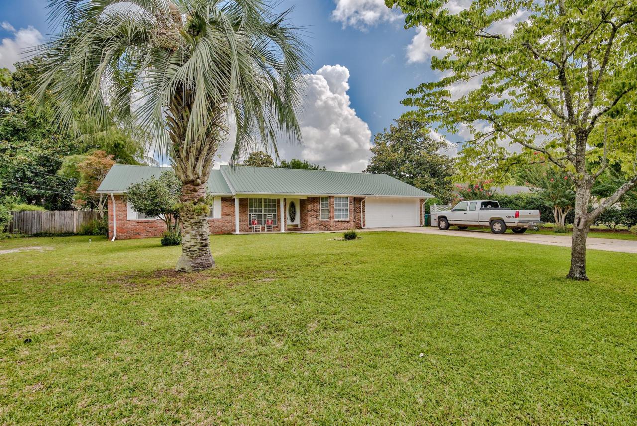 5 Walnut Avenue - Photo 1