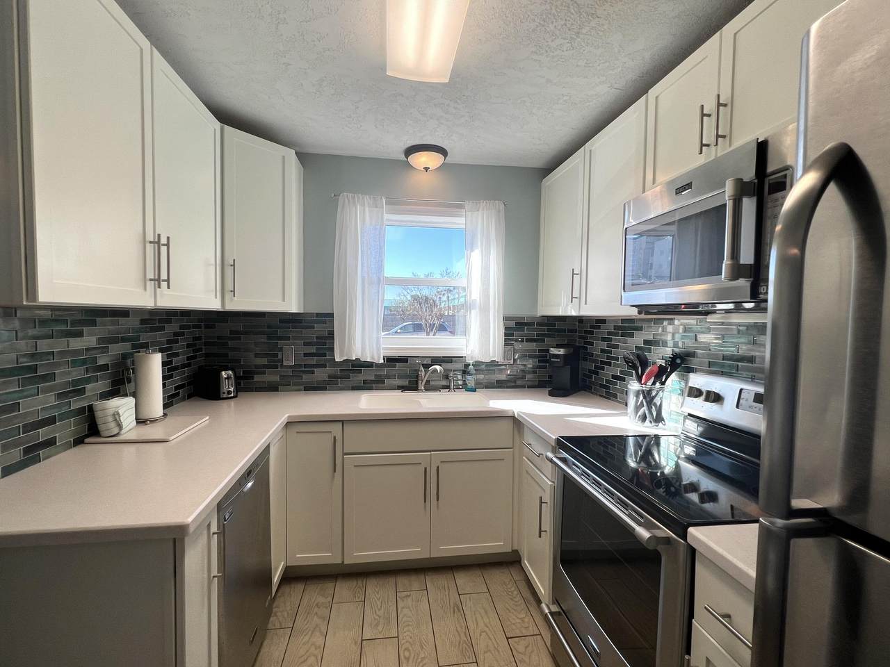 1006 Highway 98 - Photo 1