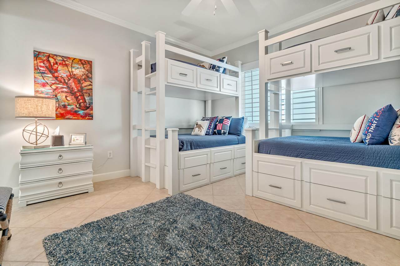 725 Gulf Shore Drive - Photo 1