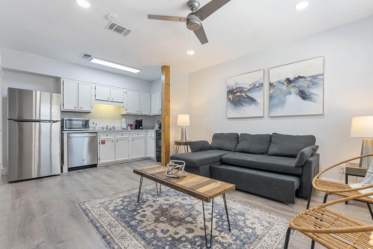 312 Bream Avenue - Photo 1