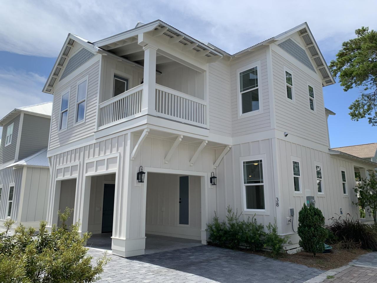 38 Grayton Boulevard - Photo 1