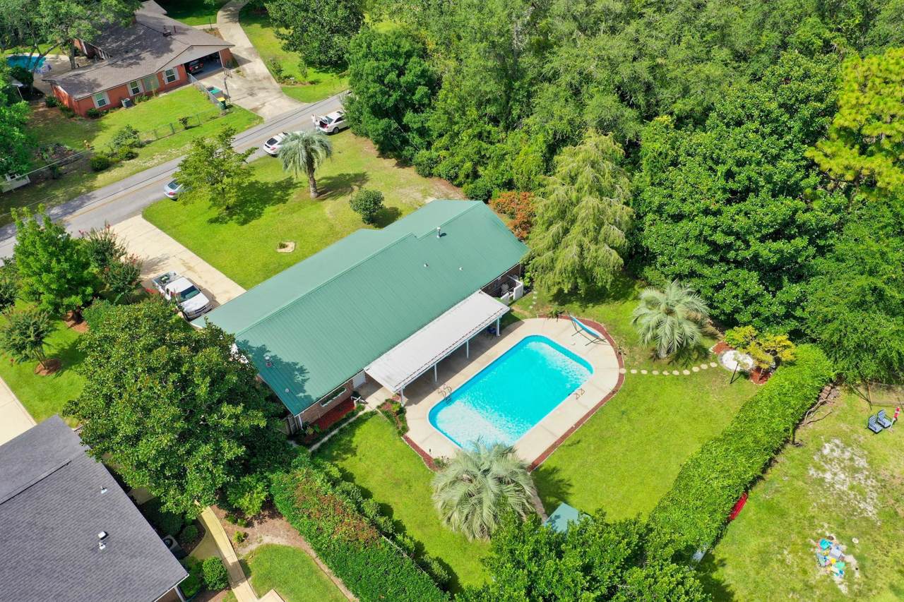 5 Walnut Avenue - Photo 1