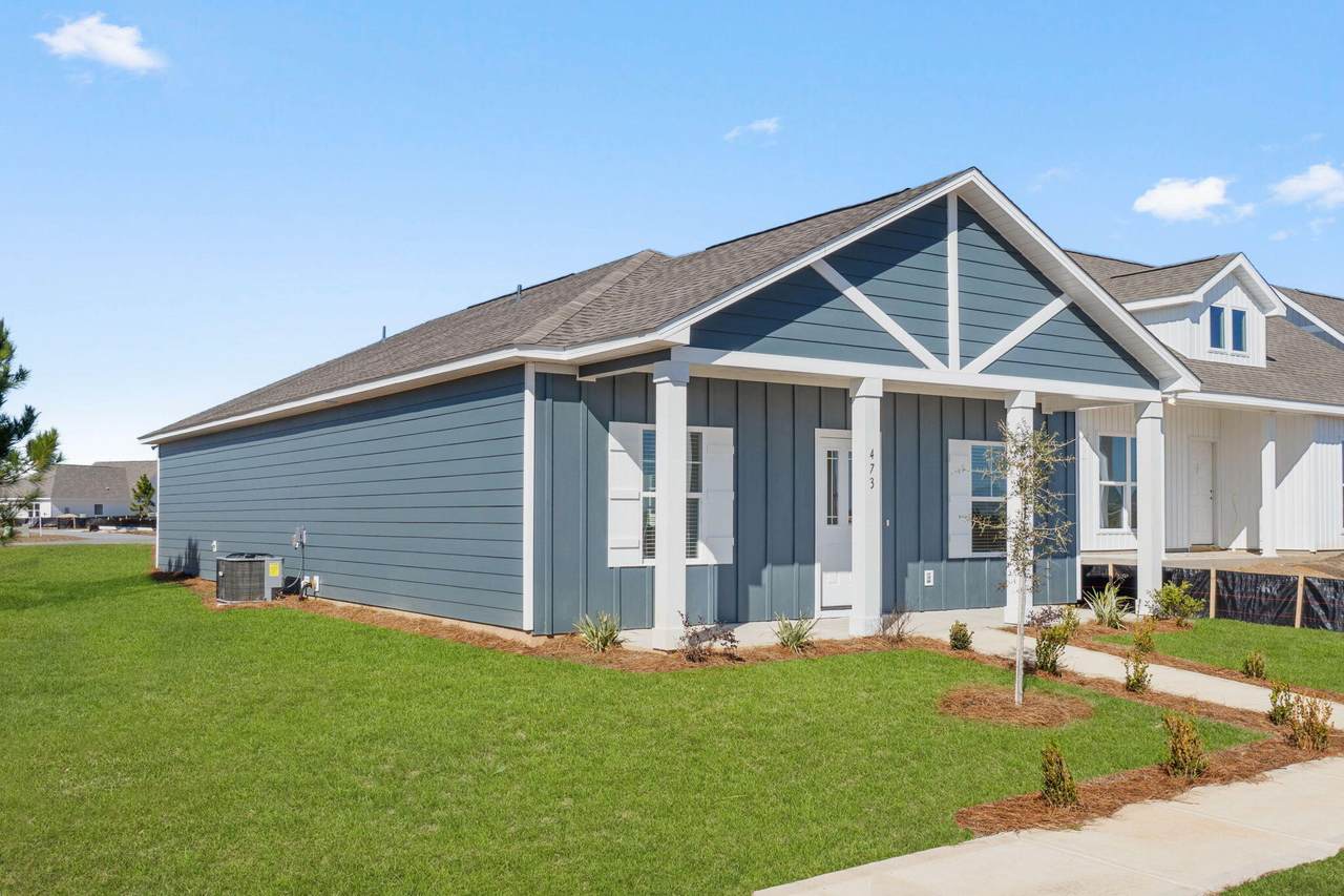 473 Arrowwood Boulevard - Photo 1