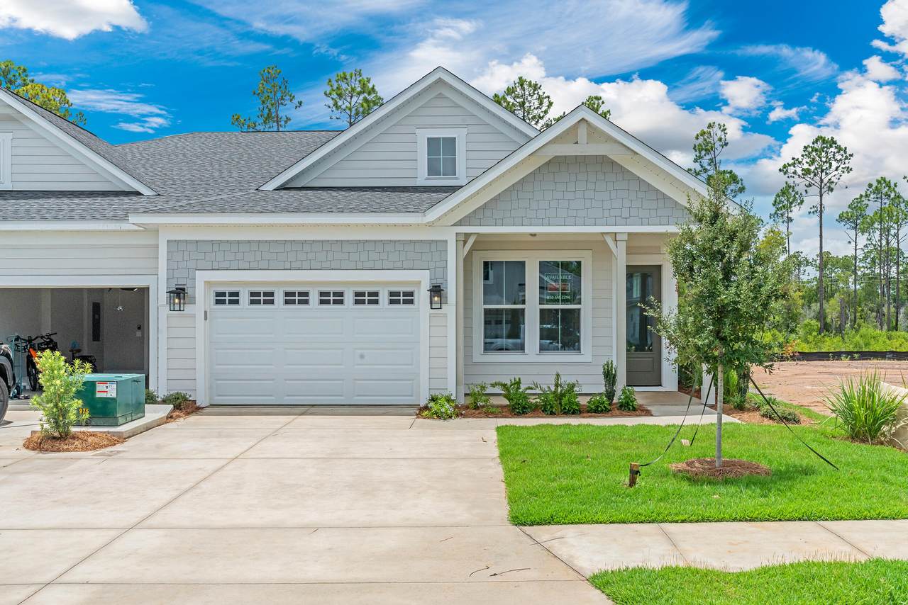 319 Suwannee Drive - Photo 1