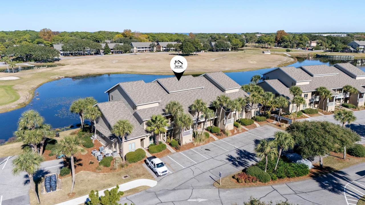 85 Driftwood Bay - Photo 1