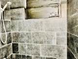 472 Claxton Avenue - Photo 5