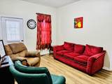 472 Claxton Avenue - Photo 8