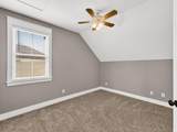 328 Madison Circle - Photo 33