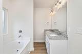3156 Forrest Avenue - Photo 24