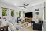 33 Maritime Way - Photo 10