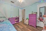 5246 Sewell Road - Photo 14