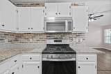 3010 Windsor Circle - Photo 10