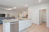 2411 Dakota Way - Photo 14