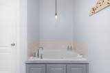 105 Brooks Street - Photo 22