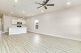 2138 Aqua Street - Photo 3