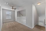 608 Drakes Landing - Photo 19