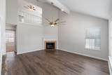 608 Drakes Landing - Photo 4