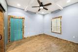 981 Chestnut Avenue - Photo 16