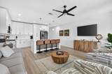 277 The Grove Drive North - Photo 11